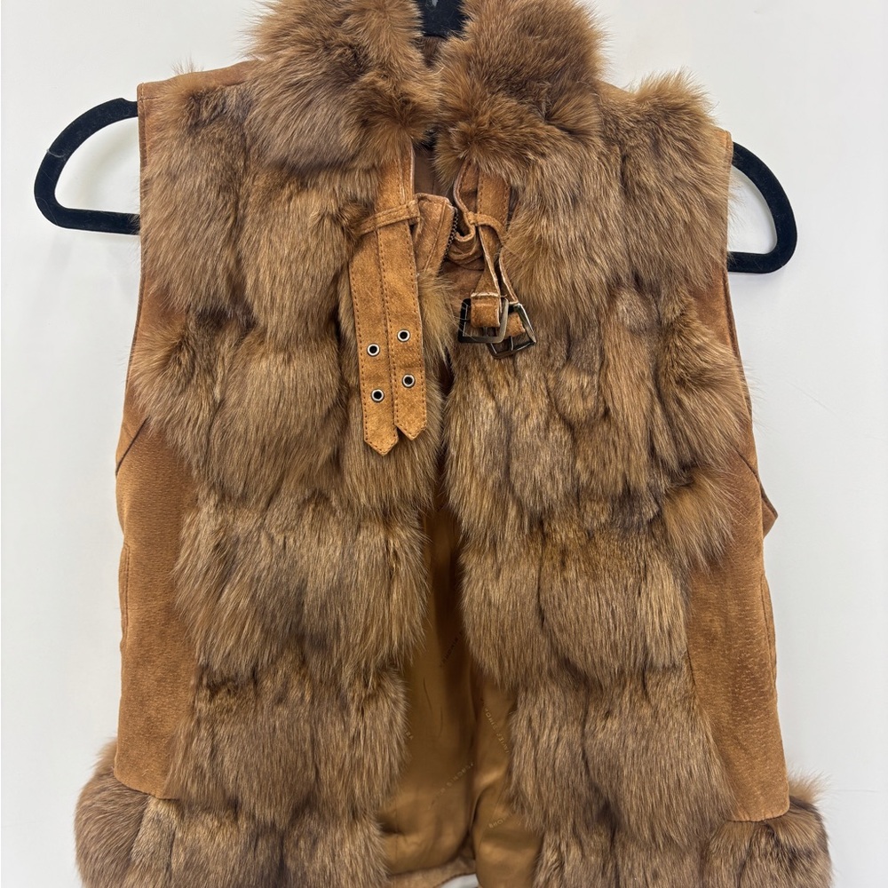 Javier Simorra Fur Vest